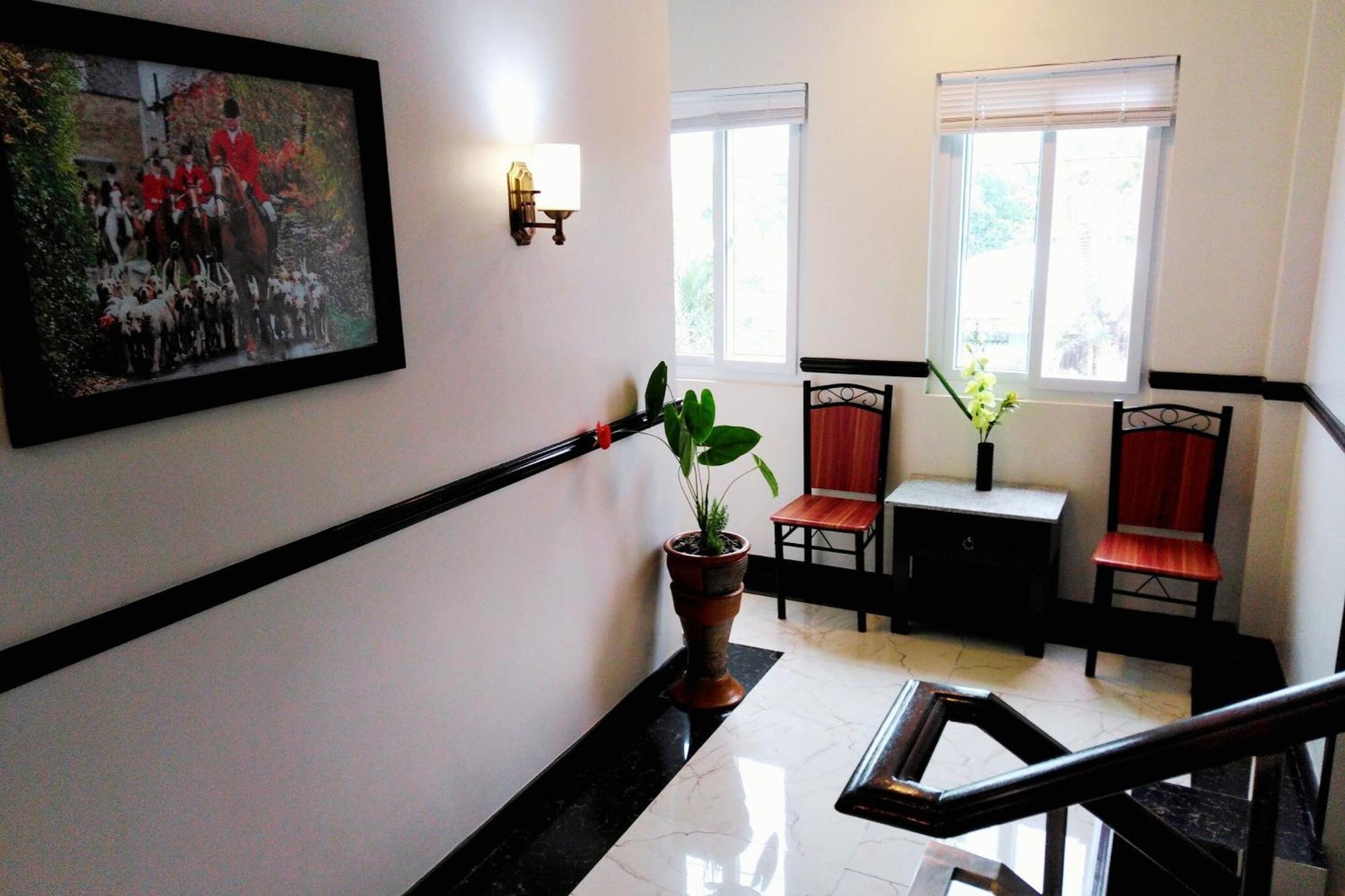 Venezia Suites Hotel Iloilo Екстер'єр фото