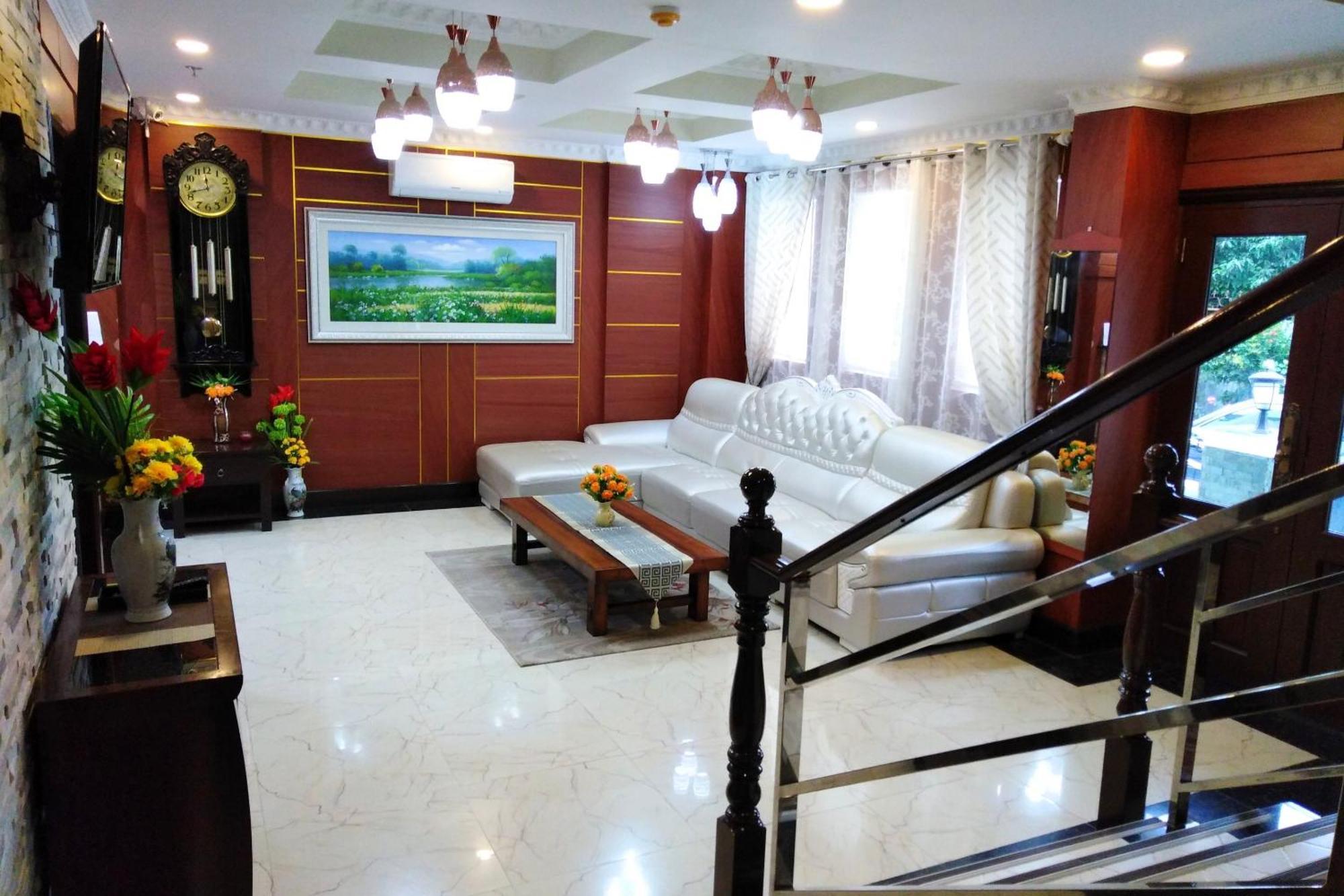 Venezia Suites Hotel Iloilo Екстер'єр фото
